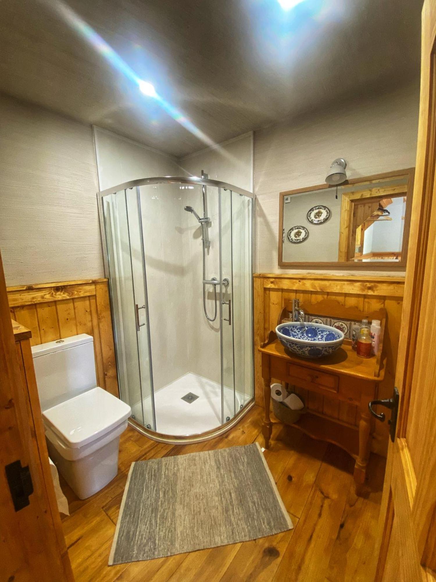 Шале Dulrush Self-catering